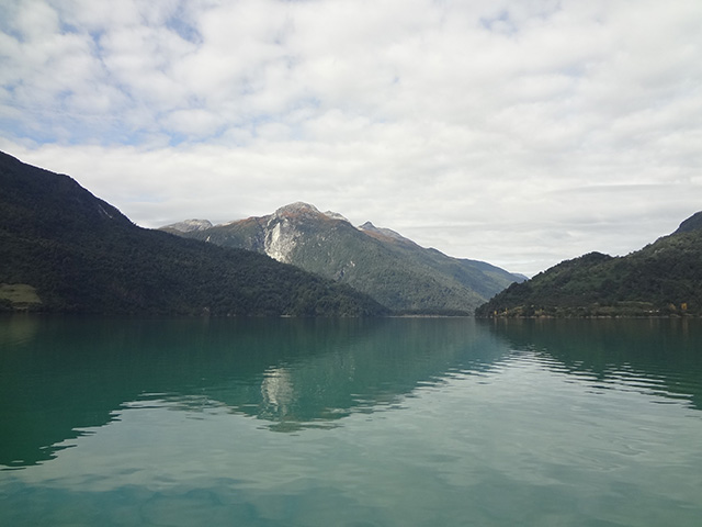 Lago Frias